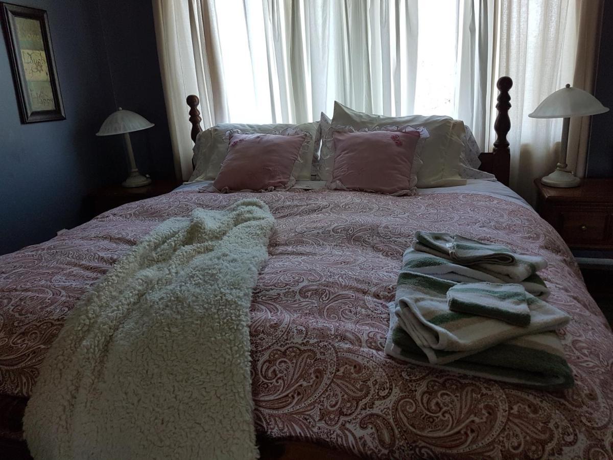 Ye Olde Walkerville Bed & Breakfast วินด์เซอร์ ภายนอก รูปภาพ