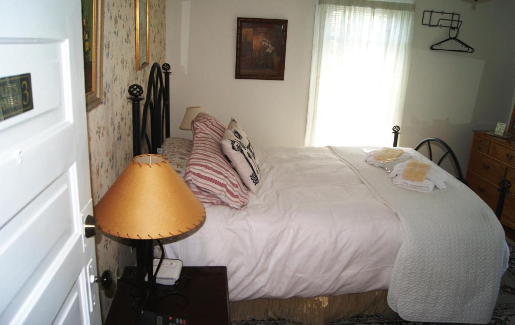 Ye Olde Walkerville Bed & Breakfast วินด์เซอร์ ห้อง รูปภาพ